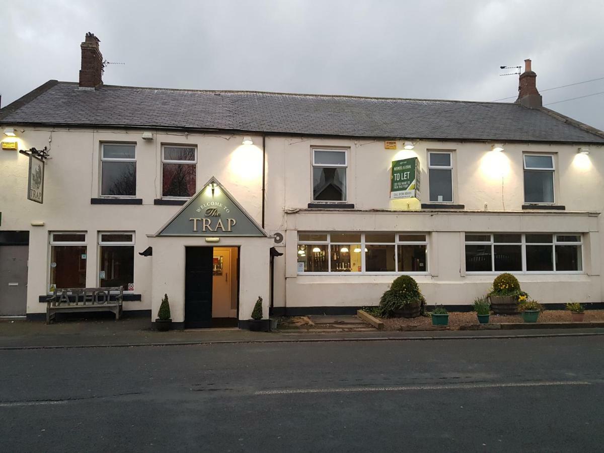 The Trap Inn Broomhill Exterior photo